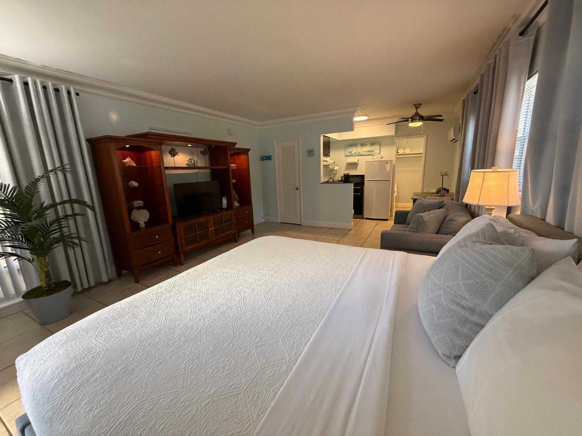 Beach Aqualina Apartments Форт-Лодердейл Экстерьер фото